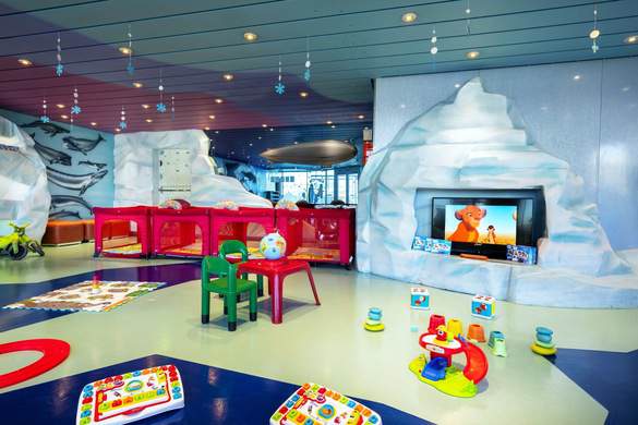 MSC Cruises MSC Fantasia Baby Club - Credit - MSC Rights - Ivan Sarfatti 2.jpg